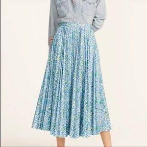 NWT J. Crew Pleated A-line skirt in blooming floral XS